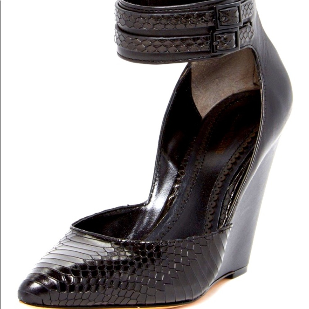 Pour La Victoire Snakeskin Ankle Strap Wedge Heels